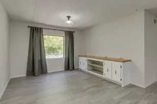 215 E Scott Ave, Woodland, WA 98674 - Photo 9
