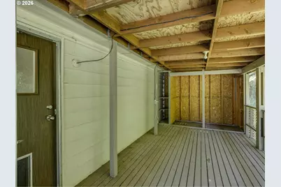 215 E Scott Ave, Woodland, WA 98674 - Photo 25