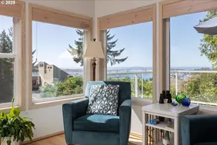 136 SE Larch St, Newport, OR 97365 - Photo 5