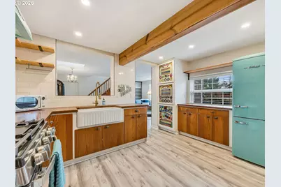 1761 S Edgewood St, Seaside, OR 97138 - Photo 11