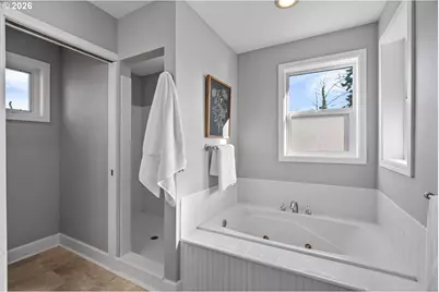 13120 SW Rita Dr, Beaverton, OR 97005 - Photo 25