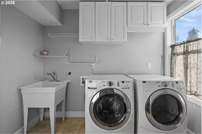 13120 SW Rita Dr, Beaverton, OR 97005 - Photo 21