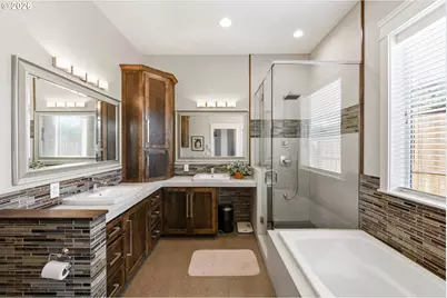 1400 Holloway, Coos Bay, OR 97420 - Photo 15