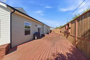 1400 Holloway, Coos Bay, OR 97420 - Photo 29