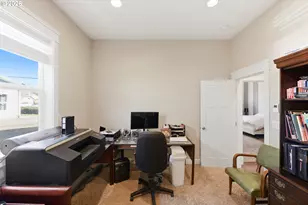 1400 Holloway, Coos Bay, OR 97420 - Photo 19