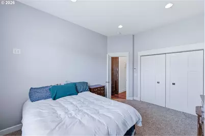 1400 Holloway, Coos Bay, OR 97420 - Photo 23