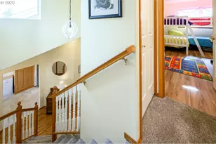 323 NE Fircrest Pl, McMinnville, OR 97128 - Photo 27