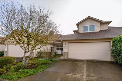 323 NE Fircrest Pl, McMinnville, OR 97128 - Photo 5