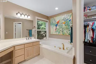 15943 SW Enna Ct, Portland, OR 97224 - Photo 25