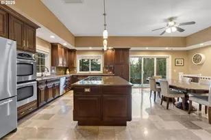 15943 SW Enna Ct, Portland, OR 97224 - Photo 19