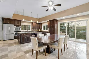 15943 SW Enna Ct, Portland, OR 97224 - Photo 17