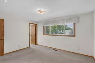10925 SW 58th Ave, Portland, OR 97219 - Photo 11