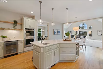 1 Creekside Ter, Lake Oswego, OR 97035 - Photo 13