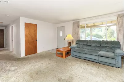 5989 G St, Springfield, OR 97478 - Photo 5