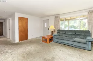 5989 G St, Springfield, OR 97478 - Photo 5