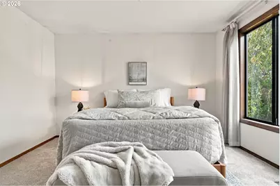 2204 NE 158th Ave, Portland, OR 97230 - Photo 25
