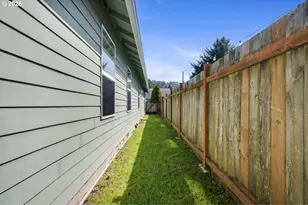1215 N First Ave, Rockaway Beach, OR 97136 - Photo 27