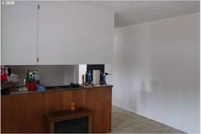 21620 Glaze Rd, Noti, OR 97461 - Photo 13