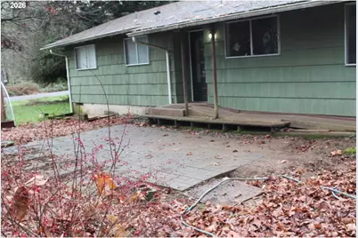 21620 Glaze Rd, Noti, OR 97461 - Photo 3
