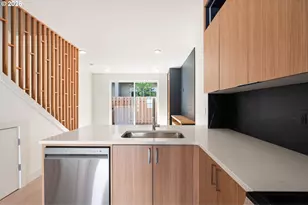 6008 NE 30th Ave, Portland, OR 97211 - Photo 11