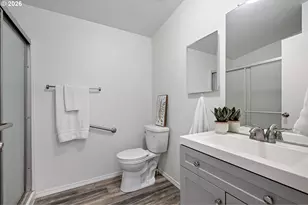 2150 Laura St, Springfield, OR 97477 - Photo 23