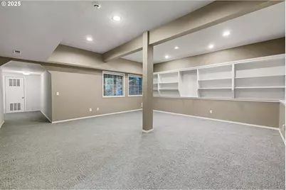 262 NW Royal Blvd, Portland, OR 97210 - Photo 27