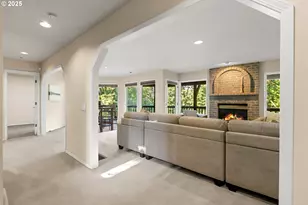 262 NW Royal Blvd, Portland, OR 97210 - Photo 21