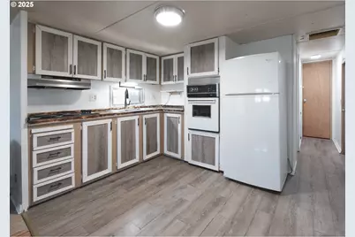 1010 Geary St #21, Albany, OR 97322 - Photo 5
