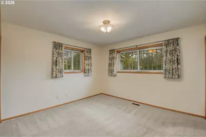 6744 SE Molt St, Milwaukie, OR 97267 - Photo 19