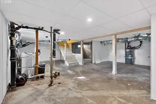 3330 SW Primrose St, Portland, OR 97219 - Photo 37