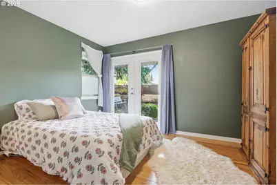 12040 NE Morris St, Portland, OR 97220 - Photo 17