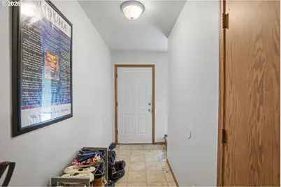 905 Charter Pl, Salem, OR 97301 - Photo 23
