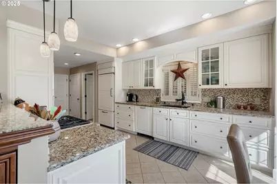 8305 NE 71st St, Vancouver, WA 98662 - Photo 17