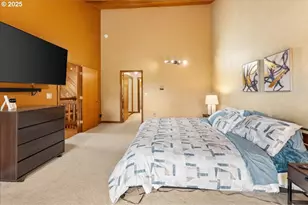 2005 Carriage Way, West Linn, OR 97068 - Photo 25