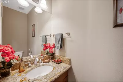 16140 SW Puffin Ct, Beaverton, OR 97007 - Photo 19