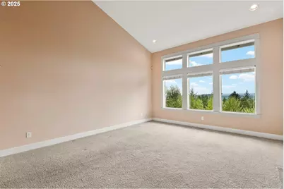 10211 SE Bristol Ln, Happy Valley, OR 97086 - Photo 11