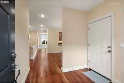10211 SE Bristol Ln, Happy Valley, OR 97086 - Photo 13