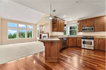 10211 SE Bristol Ln, Happy Valley, OR 97086 - Photo 5
