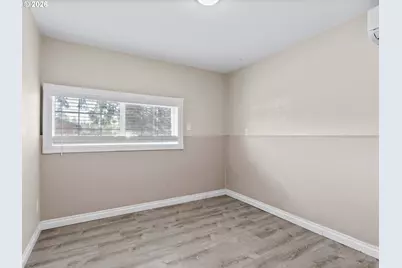813 NE 106th Ave, Vancouver, WA 98664 - Photo 17