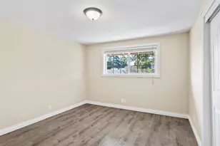 813 NE 106th Ave, Vancouver, WA 98664 - Photo 13