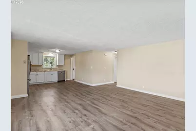 813 NE 106th Ave, Vancouver, WA 98664 - Photo 7