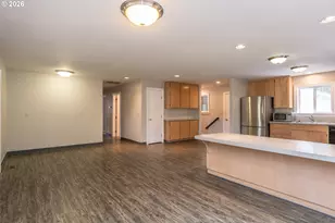 8824 Green Valley Rd, Oakland, OR 97462 - Photo 11