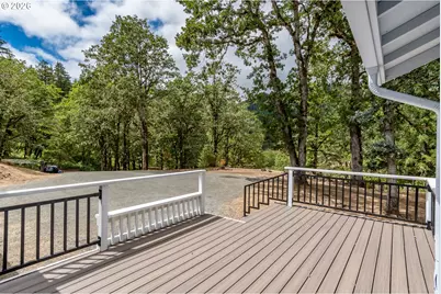 8824 Green Valley Rd, Oakland, OR 97462 - Photo 5