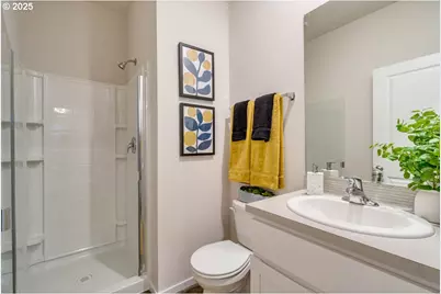 340 Greencrest St NE, Salem, OR 97301 - Photo 5