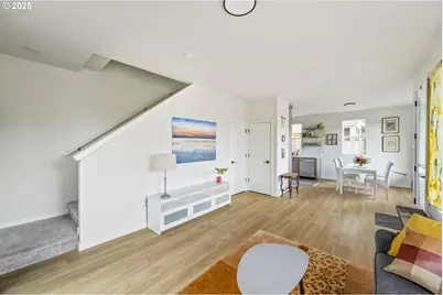 6276 NE 6th Ave, Portland, OR 97211 - Photo 21