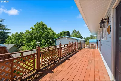 715 NW 76th St, Vancouver, WA 98665 - Photo 17