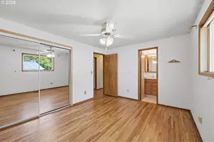 715 NW 76th St, Vancouver, WA 98665 - Photo 9