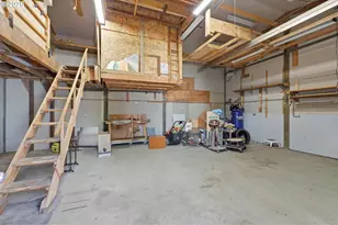715 NW 76th St, Vancouver, WA 98665 - Photo 21