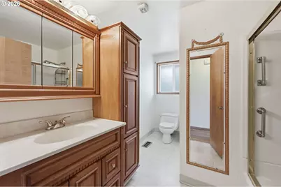 715 NW 76th St, Vancouver, WA 98665 - Photo 13