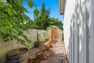 715 NW 76th St, Vancouver, WA 98665 - Photo 23